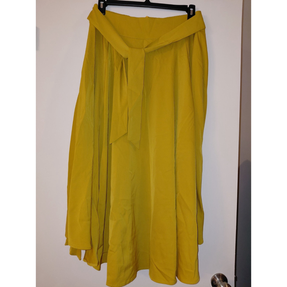 Women's Flowy Long Skirt with Pleated Elastic High Waist Size XL NWT - Picture 2 of 4